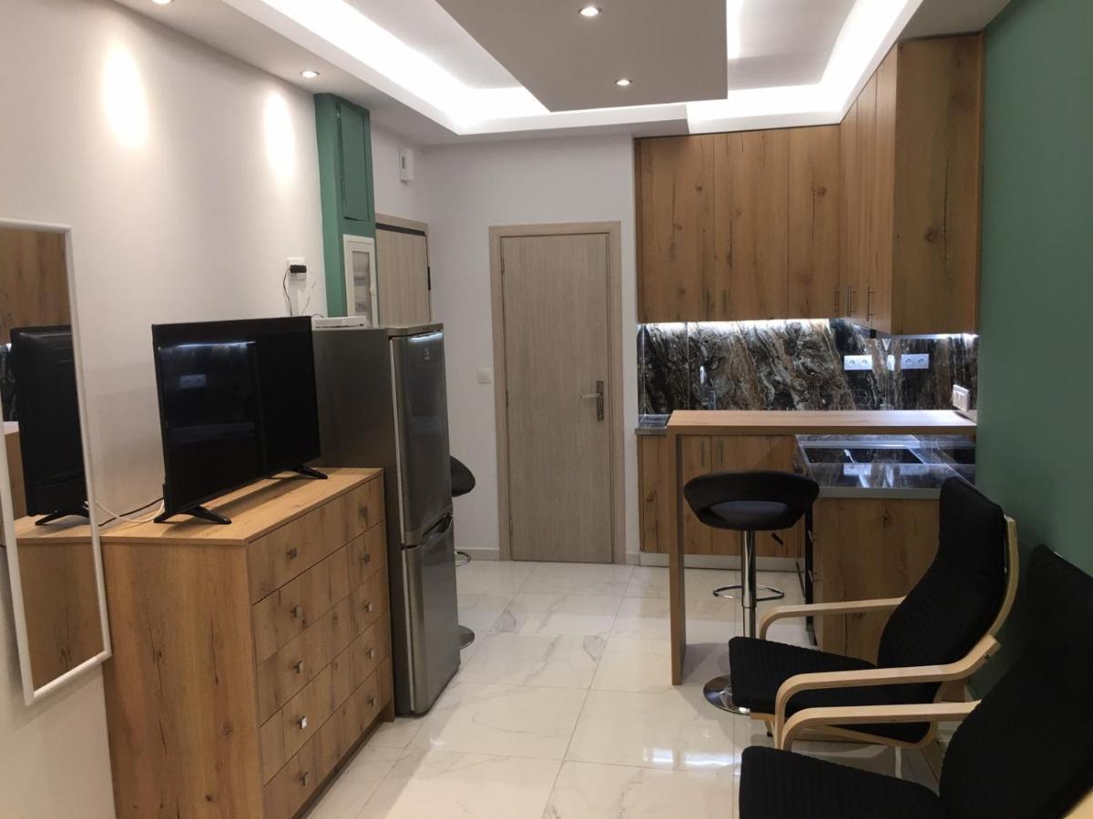Luxury Ipoga Apartment Atena Exterior foto